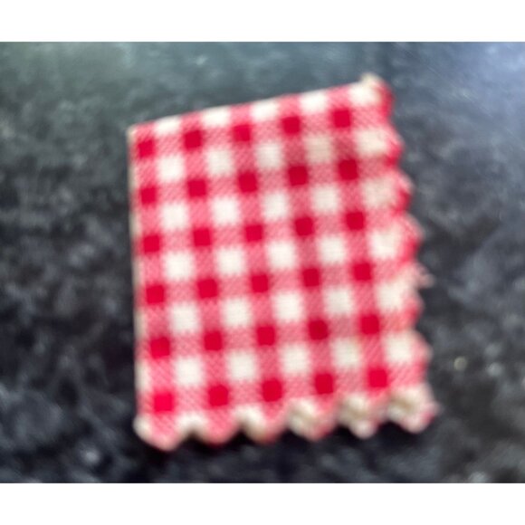 Vintage Barbie Red Riding Hood Red Checked Napkin #0880 Little Theater Excellent - Picture 4 of 6